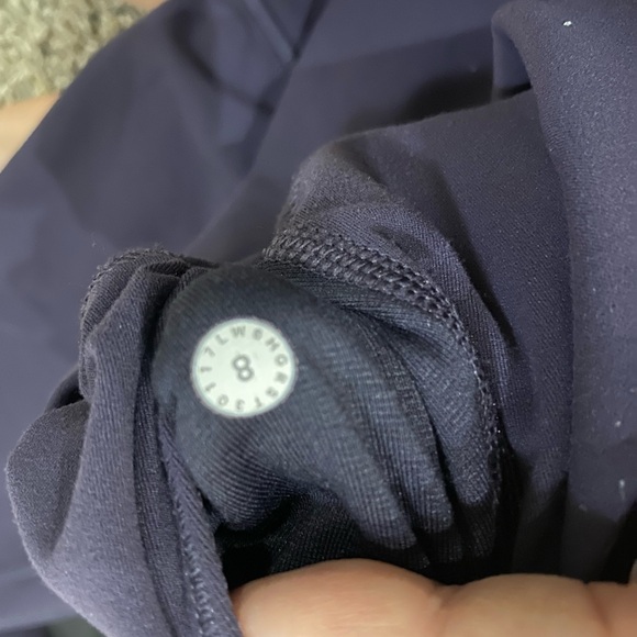 Lululemon Align Crop Leggings size 8 - Picture 7 of 7